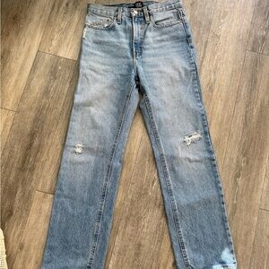 BDG Light Blue Distressed Jeans - Slim Stacked size 26